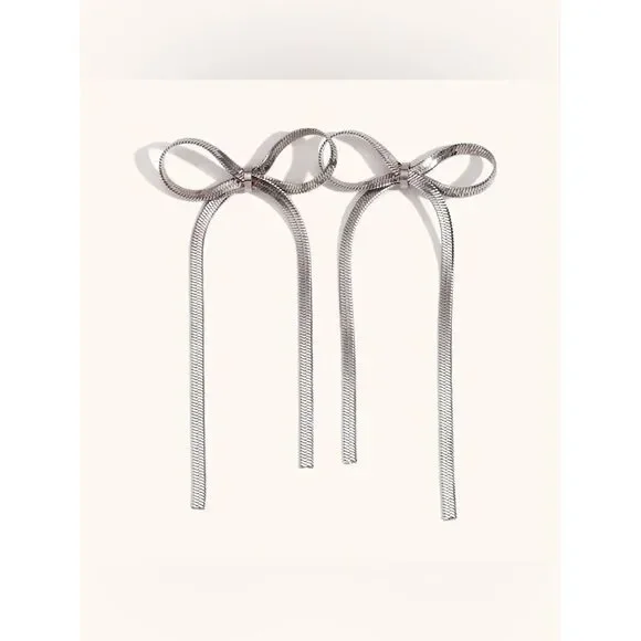 Silver Bow Drop Earrings Q1037