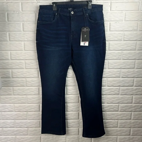 NYC THE PERFECT JEAN DARK WASH BOOTCUT MENS SIZE 38 x 30 NWT