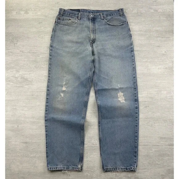 Vintage 90s Levis 550 Jeans Size 38x32 Blue Light Wash Denim Relaxed‎ Fit