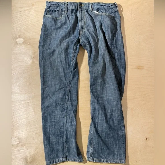Levi's Relaxed Fit Straight Denim 559 Jeans - Classic Blue 40 x 32 (D)