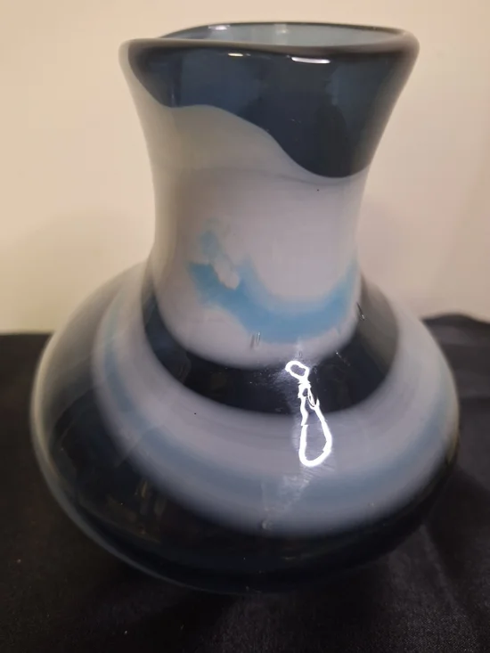 Blue and White Swirl Glass Vase  6