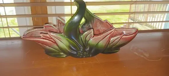 Vintage 1950's Hull Pottery Lotus Planter, Shelf Planter, Pink and Green