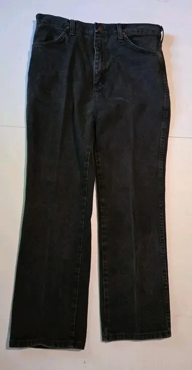 VTG Wrangler Jeans Mens 33x30 Black Straight Leg Denim 100% Cotton 5-Pocket