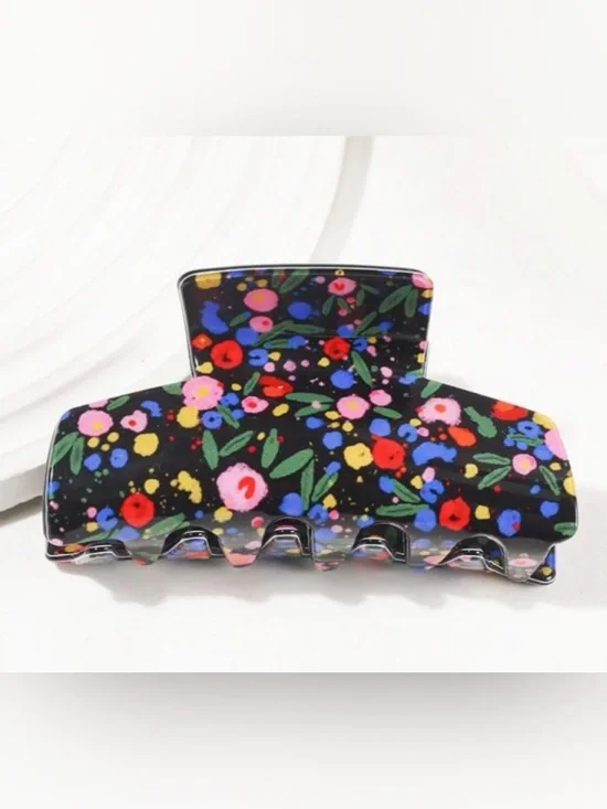 Floral Black Claw Clip