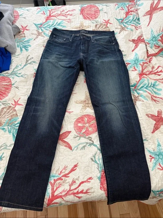 Lucky Brand Men’s Dark Indigo Straight Jeans
