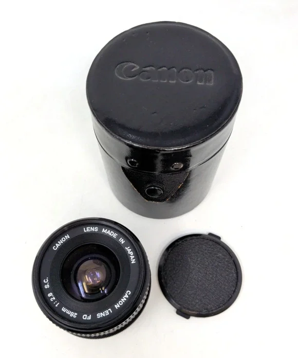 Canon Lens FD 28mm f/3.5 S.C. Tested with caps and case Fast Shipping Authentic
