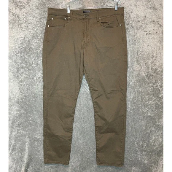 Lucky Brand Mens 121 Slim Straight 40x34* Brown Five Pocket Stretch Sateen Chino