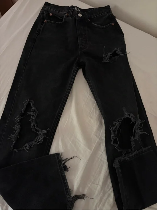 Urban Outfitters BDG Black Distressed Women’s Jeans