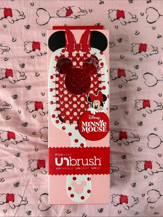 Minnie Mouse Red & Pink Detangling Hair Brush