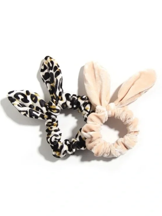 💋Boutique Soft 2 Piece Leopard Print Cream Velvet Rabbit Scrunchies