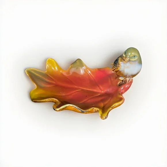 Charming tii Collections‎ Handcrafted Bird On A Fall Leaf Soap Dish