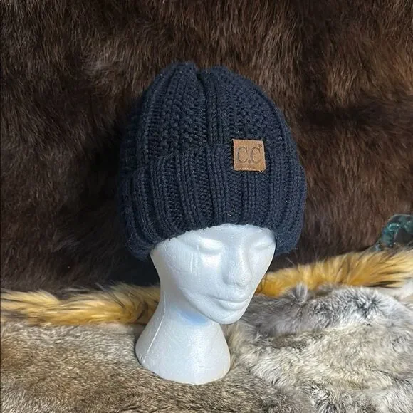 Black Knit CC Beanie with Logo Patch (3950)