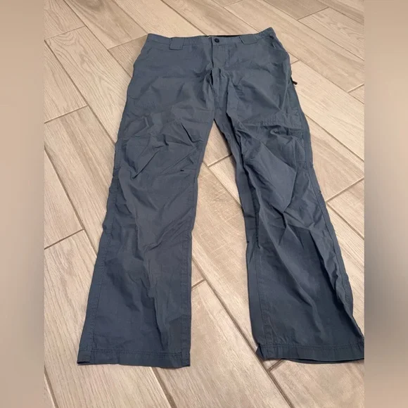 Men's woolrich cargo pants‎ in cyan blue size 30