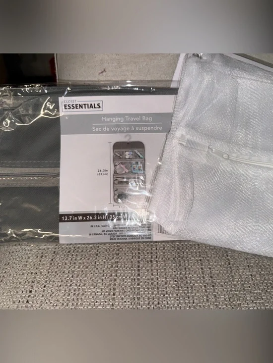 Toiletries bag, and 3 mesh laundry 🧺 bags.  DORM ESSENTIALS