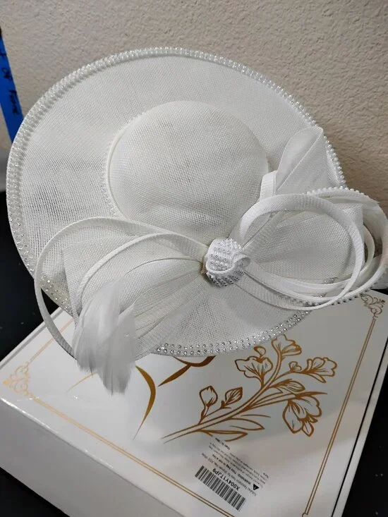 White Fascinator Hat Headband Wedding Tea Party Bridal Kentucky Derby Church