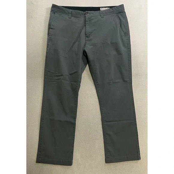 Volcom Chino Pants Men's Size 38x30 (Fits 38x28) Gray Skater Workwear FADED