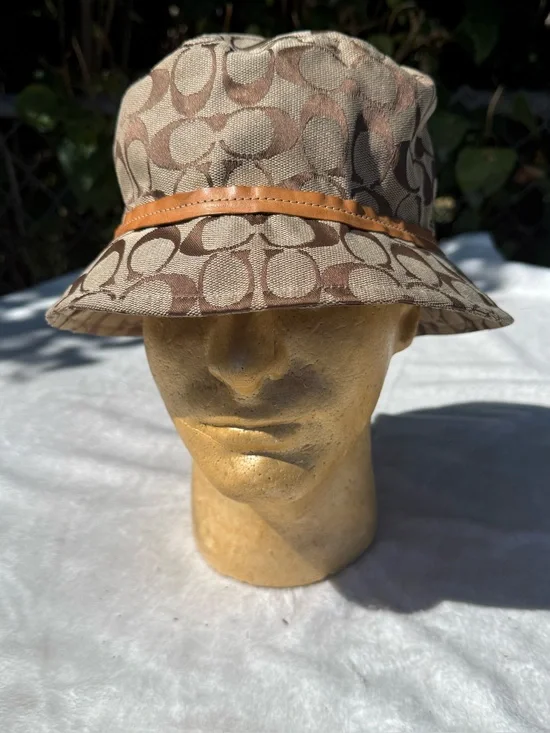 Coach Signature Bucket Hat in Tan/Brown Size XL