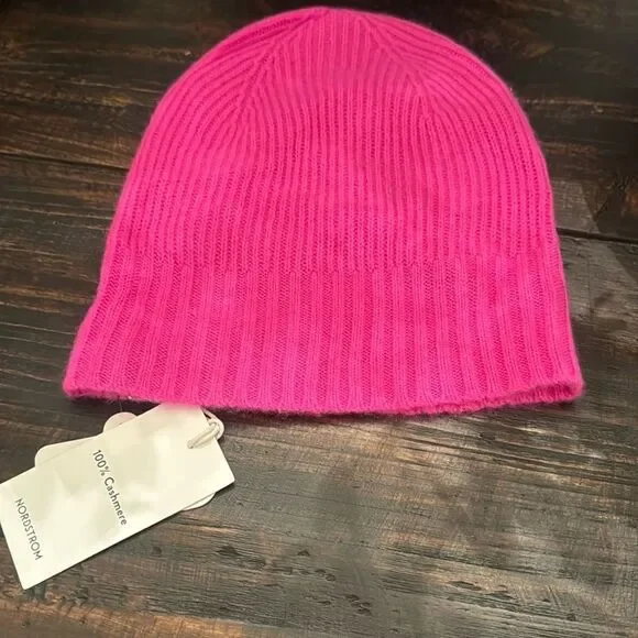 NWT Nordstrom cashmere beanie