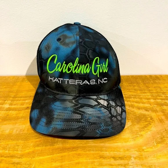 Carolina girl snake‎ print snap back Womens hat