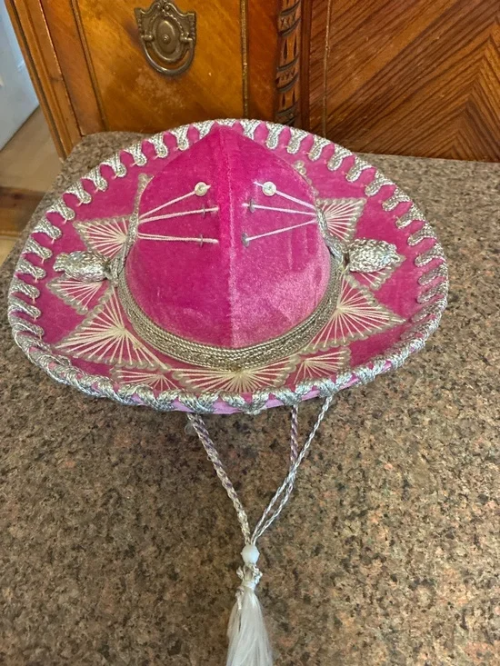 Mexican Sombrero NWOT Luna Pink Velvet With Silver/Whte accents