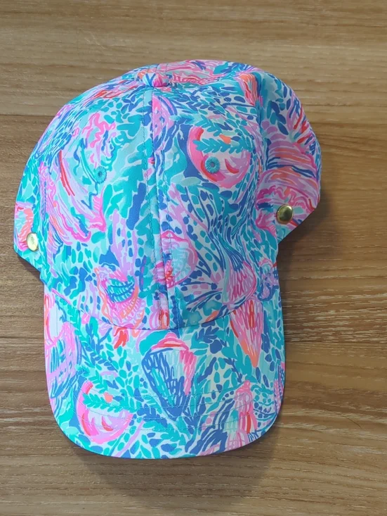 Run Around Hat with Detachable Face Shield