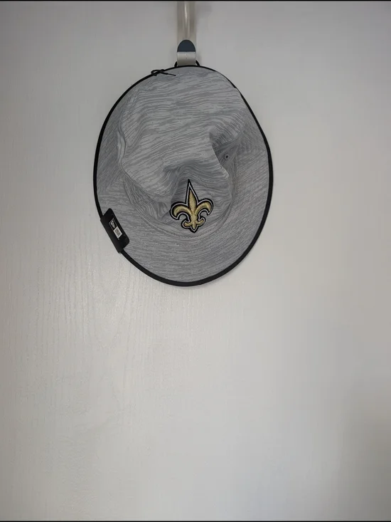 New Era Gray and Black Bucket Hat with Gold Fleur-de-Lis