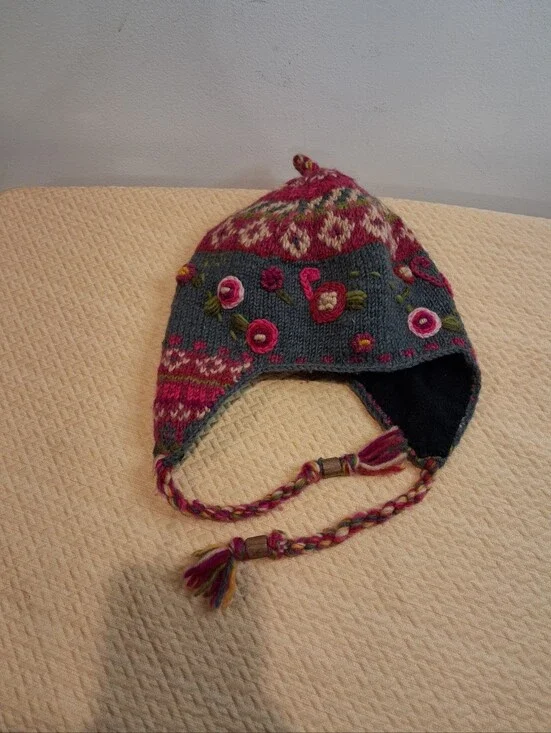 Newari Icelandic Fair Isle 3d Floral Wool Hat