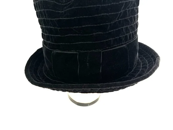 JACQUES LE CORRE PARIS BLACK VELVET HAT SIZE M, NEW WITH TAGS, MADE IN FRANCE