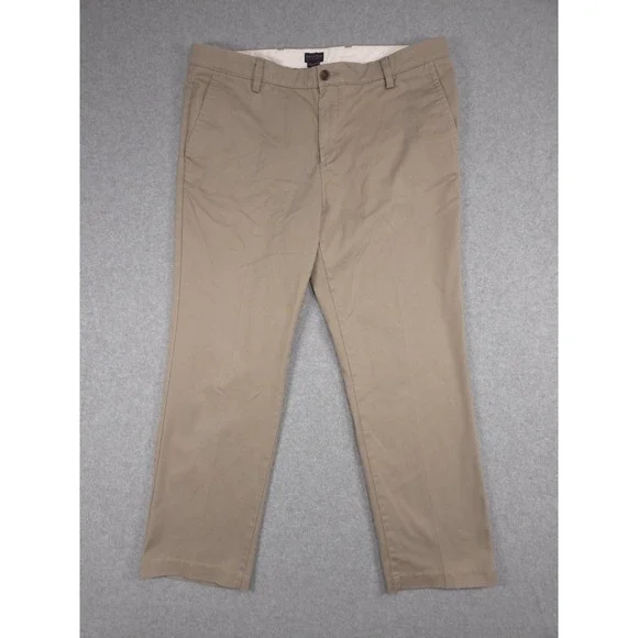 Dockers Mens 38x30 Beige Tan Slim Tapered Flat Front Chino Khaki Pants School