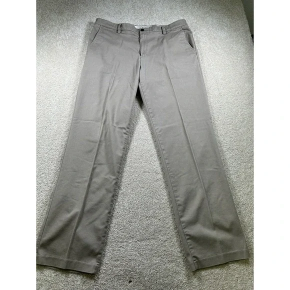 Dockers Mens Size 38X34 Straight Fit Beige Khaki Dress Pants‎