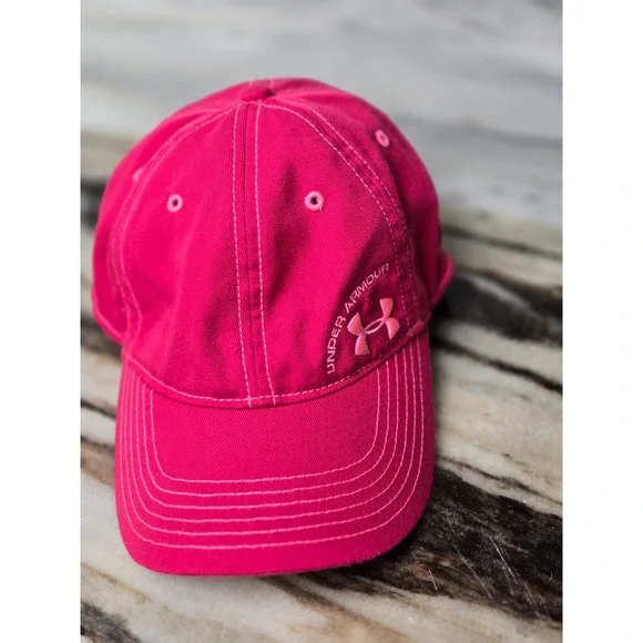 Under Armour Pink HeatGear Womens Adjustable Baseball Cap‎ Hat OSFA Polyester