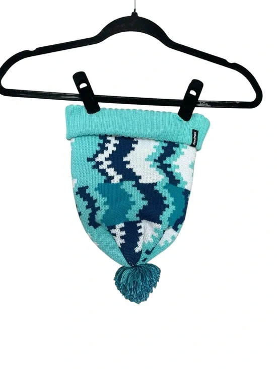 Patagonia Teal Navy White Patterned Pom Pom Beanie