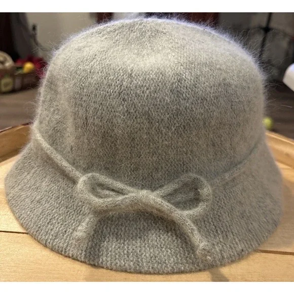 Cloche Hat‎ Light Gray Angora Wool