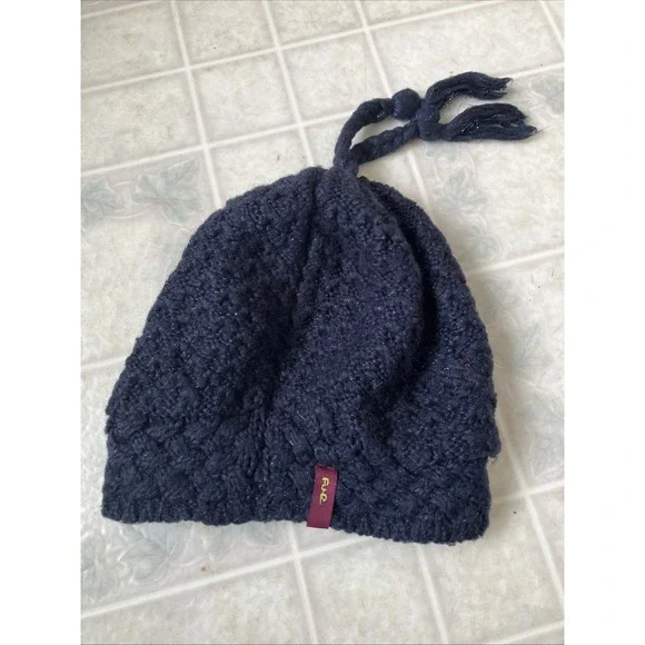 Turtle Fur Black Metallic Winter Hat Ski Cap‎ Tassel Adult