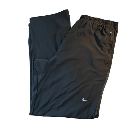 Nike Dri-Fit lightweight running athletic pants. Size large