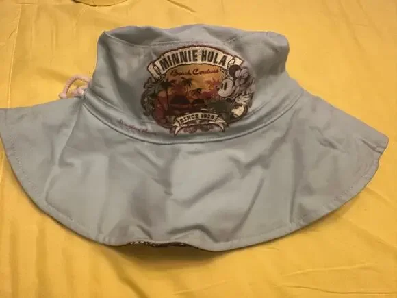 NWOT Disney Parks Minnie Mouse Hula Beach Couture Paul blue bucket hat