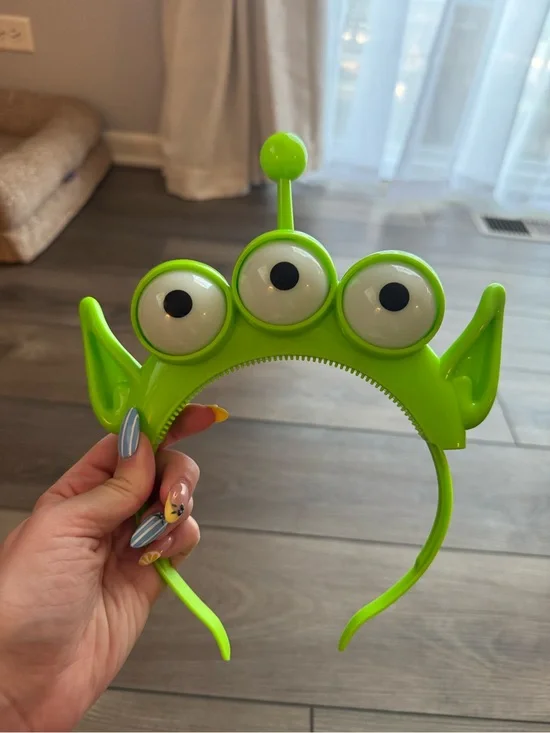 *Disney Pixar Toy Story Green Alien Three-Eye Light-Up Headband
