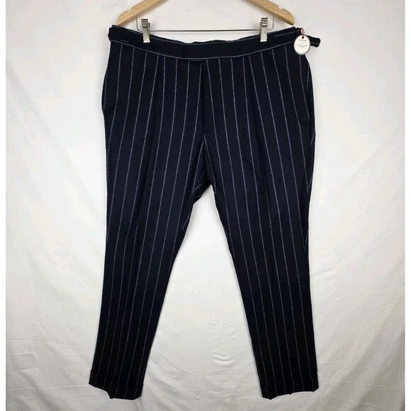 Cremieux Bowery Modern Fit Dress Pants Size 42 All Wool Navy Pinstripe Old Money