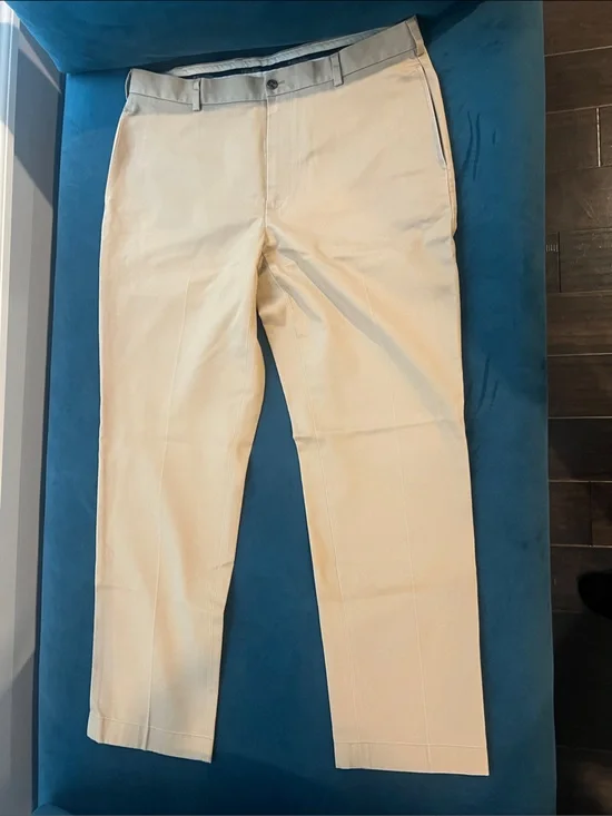 Brooks Brothers Men’s Classic Cream Chino Dress Pants W37/L32