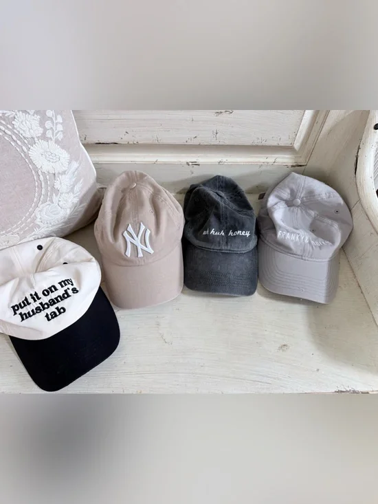 Womens baseball hat LOT