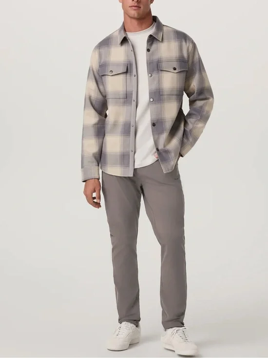 Men’s Vuori NWOT Meta Pant in Light Grey size 33