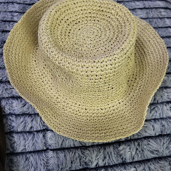 Beige‎ Straw Gardening Hat