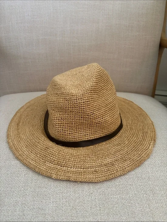 Scala // raffia hat
