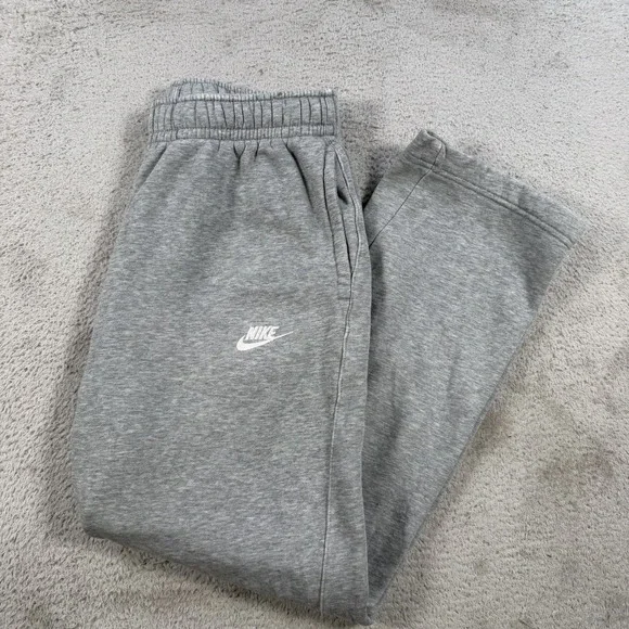 Nike Sweatpants Mens Small Grey Sportswear Club Fleece Drawstring Gym Uncuffed