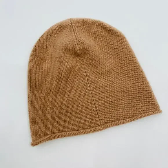 Auxiliary‎ Aritzia tan roll hem cashmere beanie