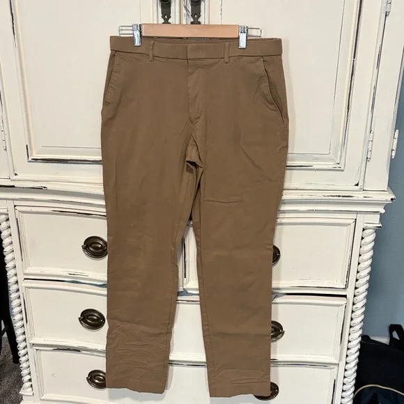 Men's Tan Pants
