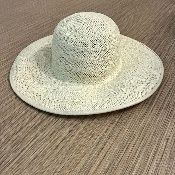 The Scala Collection Wide Brim Woven Natural Straw Sun Hat Beach Vacation OS
