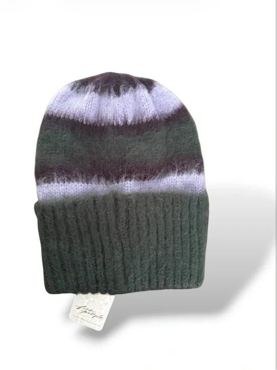 FREE PEOPLE➕NWT Groove Stripe Beanie