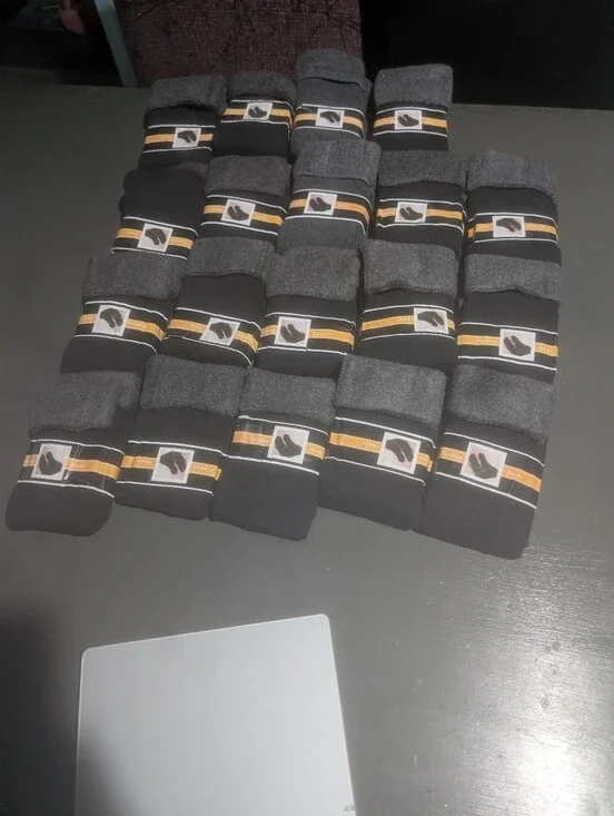 19 Ct Fashion Socks New In Package