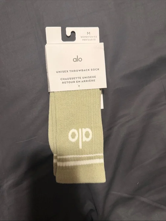 ALO Yoga Unisex Throwback Socks - Limestone
